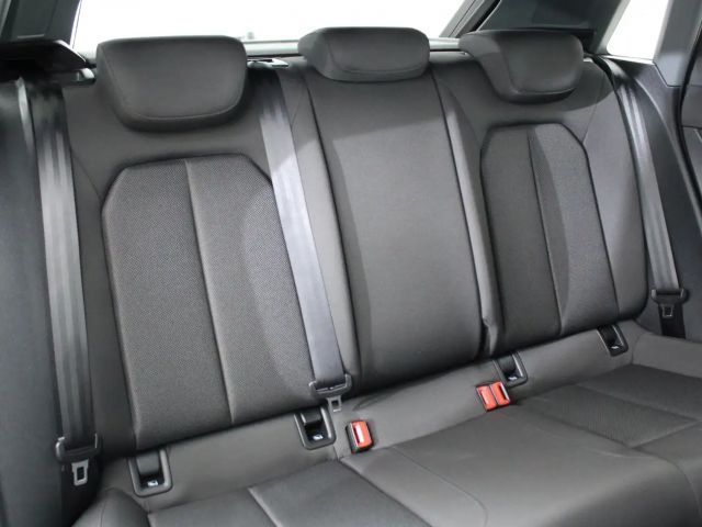 Audi A3 30 TFSI Sedan