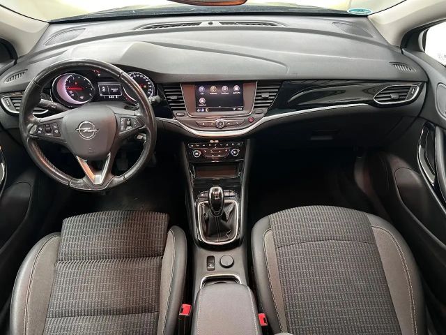 Opel Astra Sports Tourer