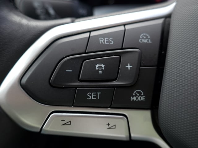 Volkswagen Golf 1.5 TSI Golf VIII