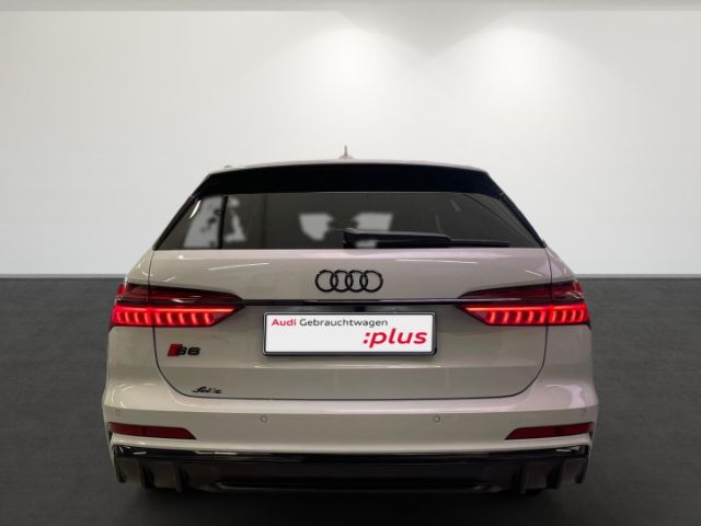 Audi S6 Avant Quattro