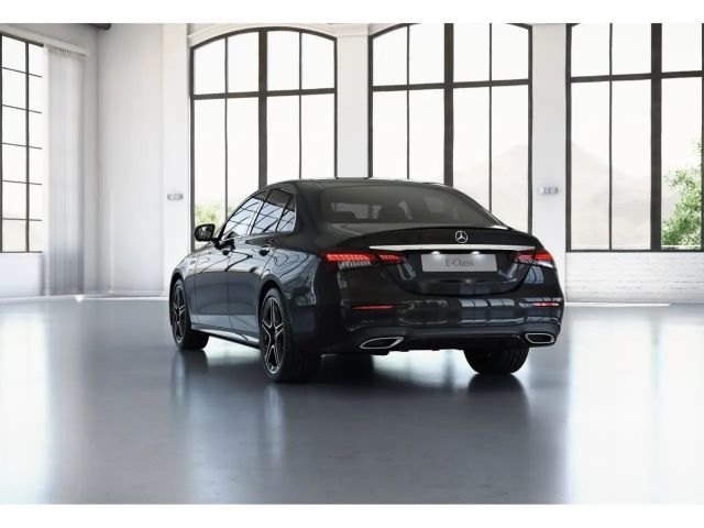 Mercedes-Benz E 220 E 220 d Sedan