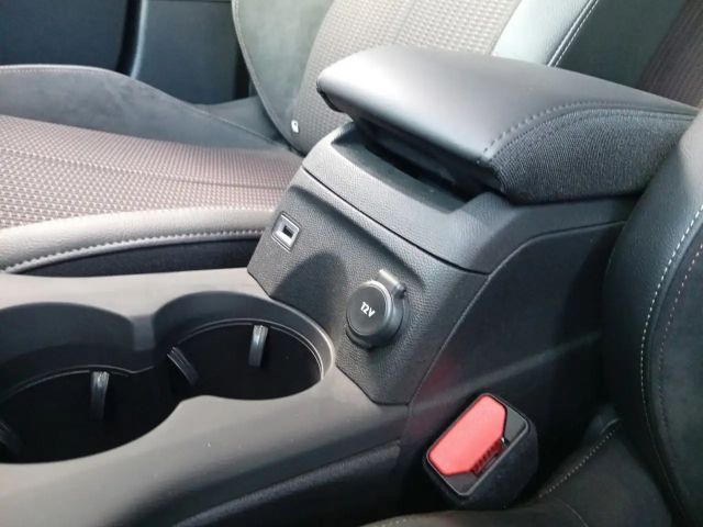 DS DS 3 E-Tense Mobiles Performance Line