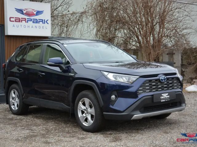 Toyota RAV4 Active Hybride