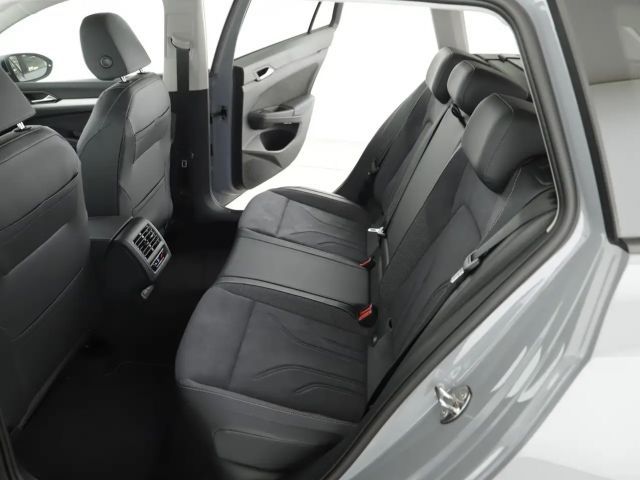 Volkswagen Golf Business DSG Variant