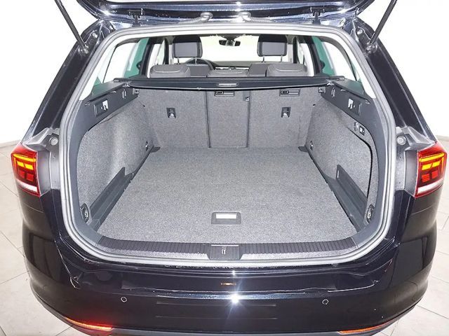 Volkswagen Passat Business DSG