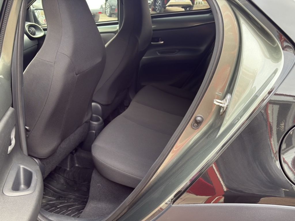 Toyota Aygo X 5-deurs Basis