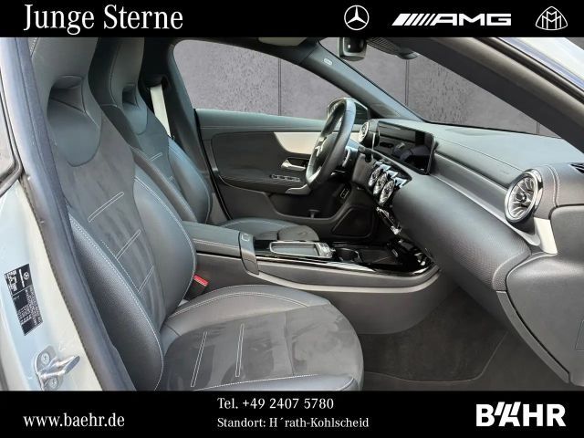 Mercedes-Benz CLA 200 AMG Line CLA 200 d Coupé