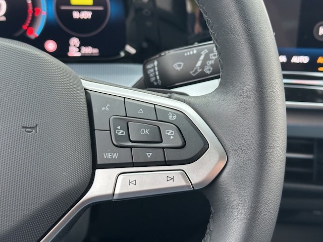 Volkswagen Golf 1.5 eTSI DSG Golf VIII