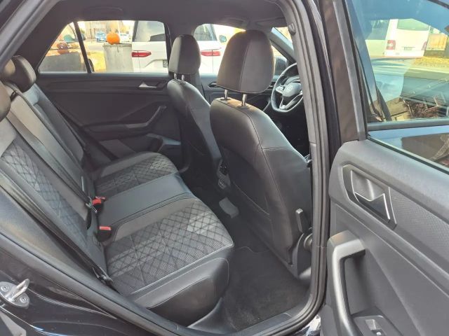 Volkswagen T-Roc IQ.Drive R-Line
