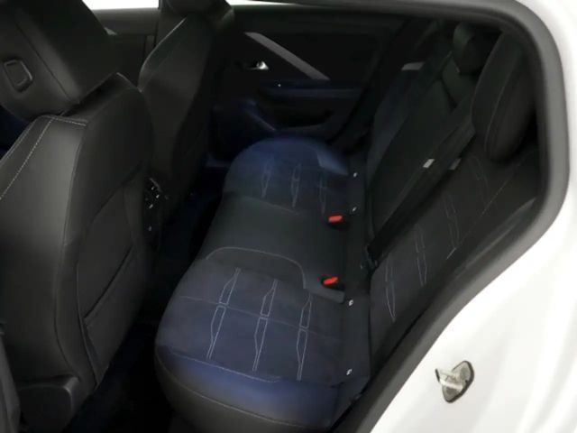 Opel Astra Sports Tourer Ultimate