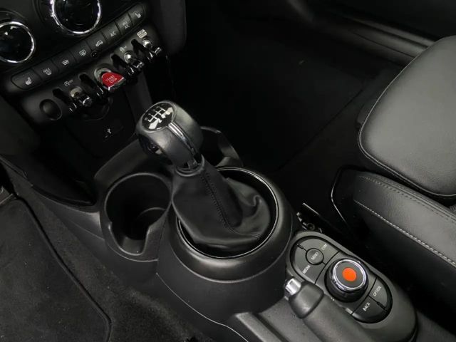 MINI One Colour Line LMR SHZ PDC LED DAB DigCockpit