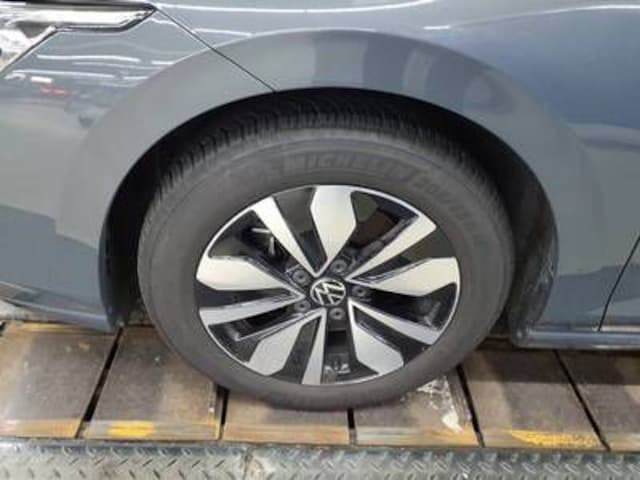 Volkswagen Golf 2.0 TDI DSG Variant