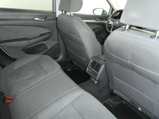 Volkswagen Golf Life Variant