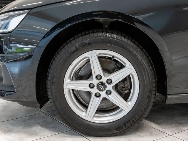 Audi A4 35 TDI S-Tronic Sedan