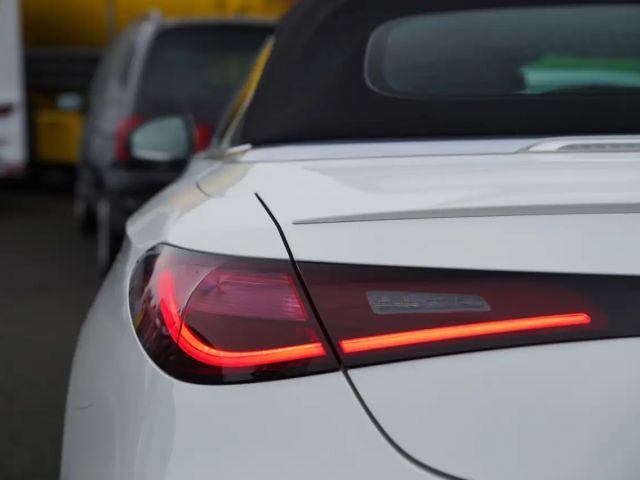 Mercedes-Benz CLE 200 4MATIC AMG Line