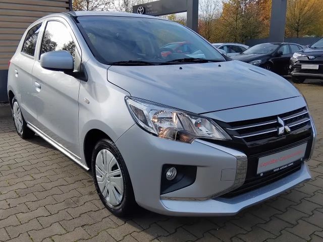 Mitsubishi Space Star Star