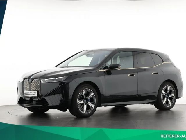 BMW iX xDrive40