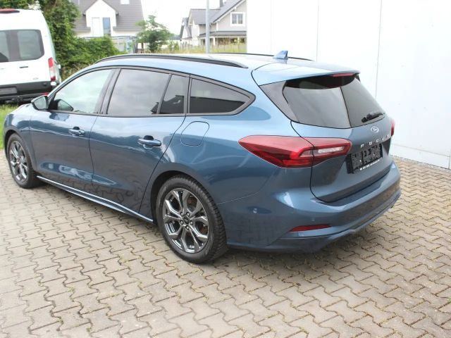 Ford Focus ST Line