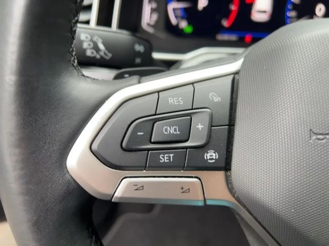 Volkswagen Polo 1.0 TSI DSG Style