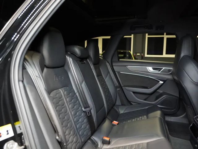 Audi RS6 4.0 TFSI Quattro