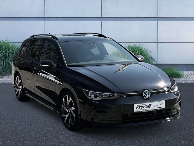 Volkswagen Golf 1.5 eTSI R-Line Variant