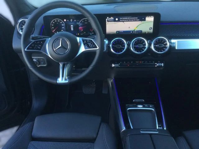 Mercedes-Benz GLB 200 Progressive