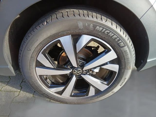 Volkswagen Taigo 1.0 TSI DSG Life