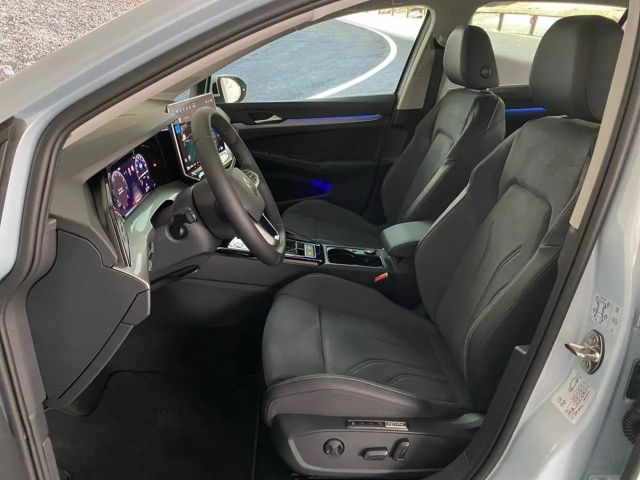 Volkswagen Golf 1.5 TSI Plus Style