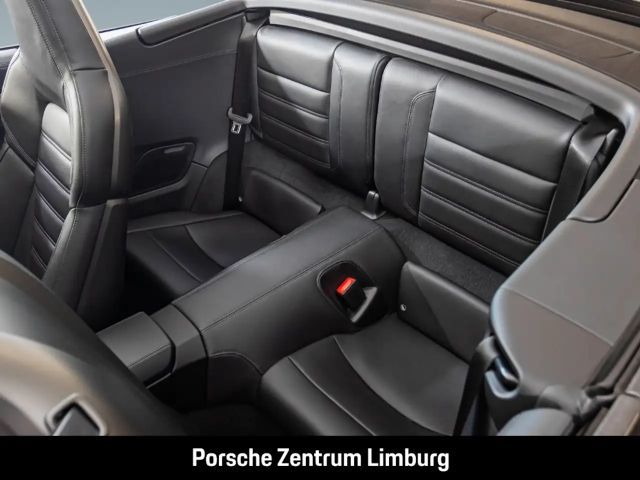 Porsche 992 Cabrio Carrera