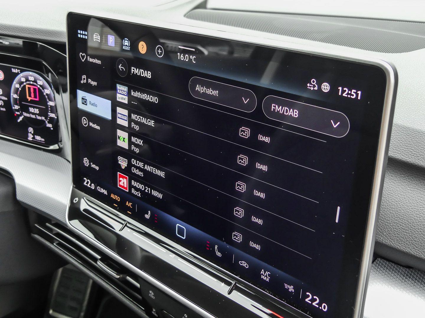 Volkswagen Golf 1.5 eTSI Life