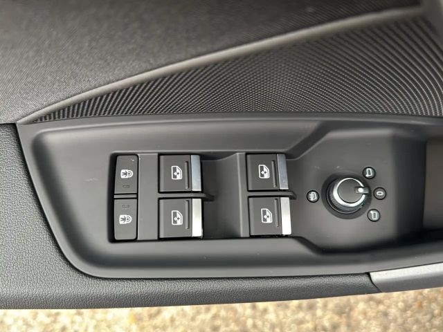 Audi A3 30 TFSI Sedan