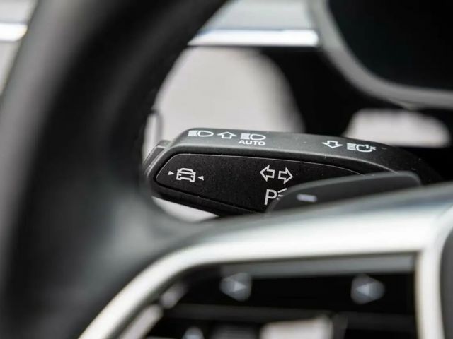 Audi e-tron 55 S-Line