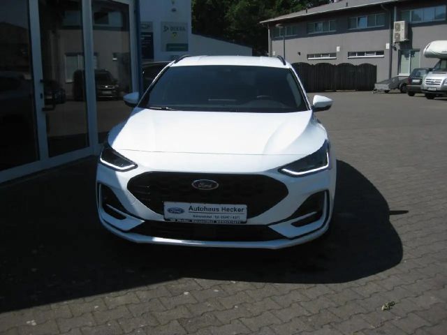 Ford Focus ST Line Wagon