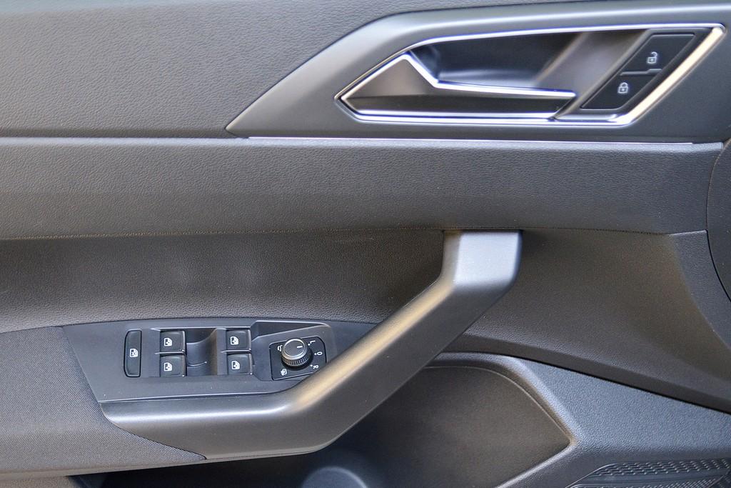 Volkswagen Taigo 1.5 TSI DSG IQ.Drive R-Line