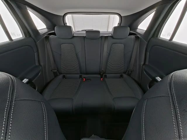 Mercedes-Benz GLA 200 Progressive