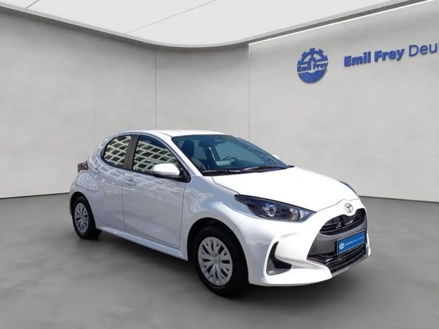 Toyota Yaris Business Hybride