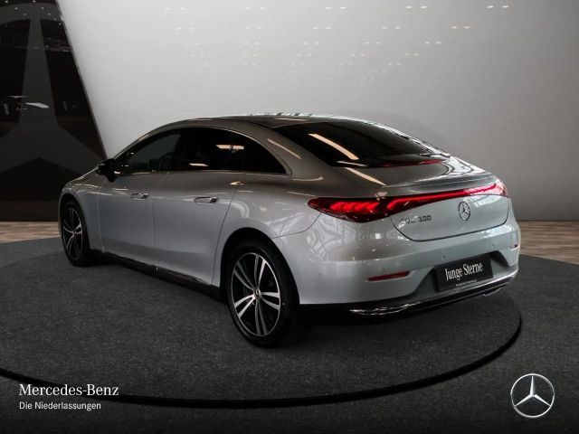 Mercedes-Benz EQE 300 AVANTGARDE Sedan