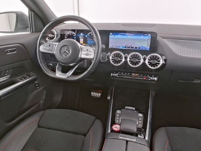 Mercedes-Benz EQA 300 4MATIC