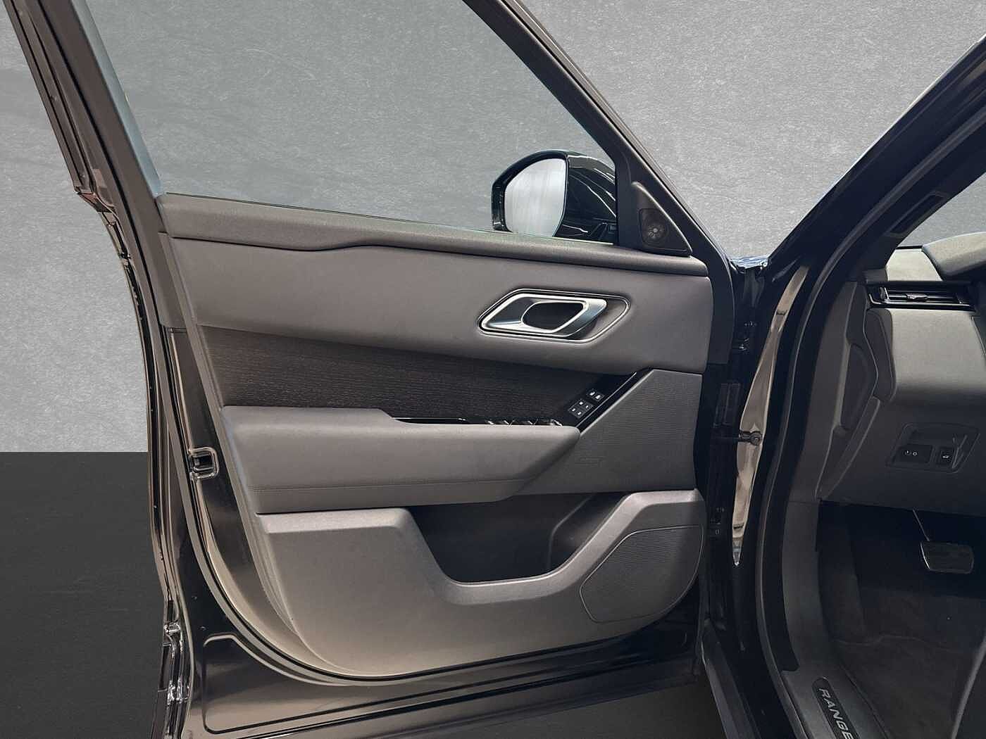 Land Rover Range Rover Velar D200 Dynamic SE