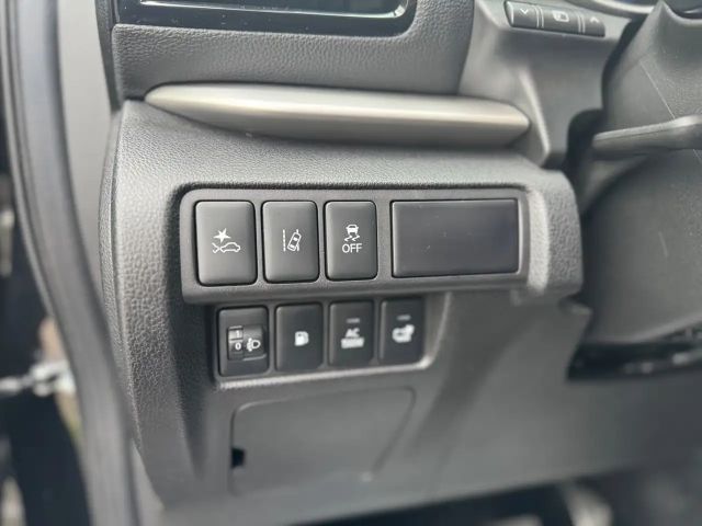 Mitsubishi Eclipse Cross 4WD