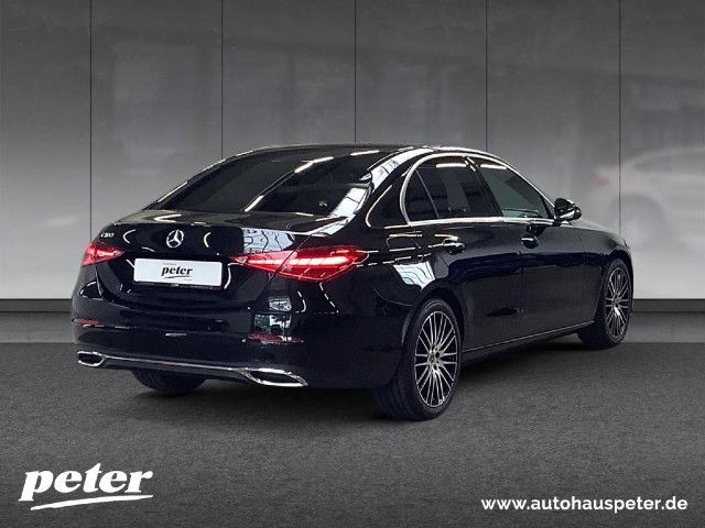 Mercedes-Benz C 180 Sedan