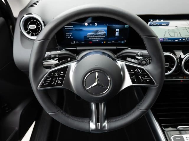 Mercedes-Benz GLA 180 Progressive