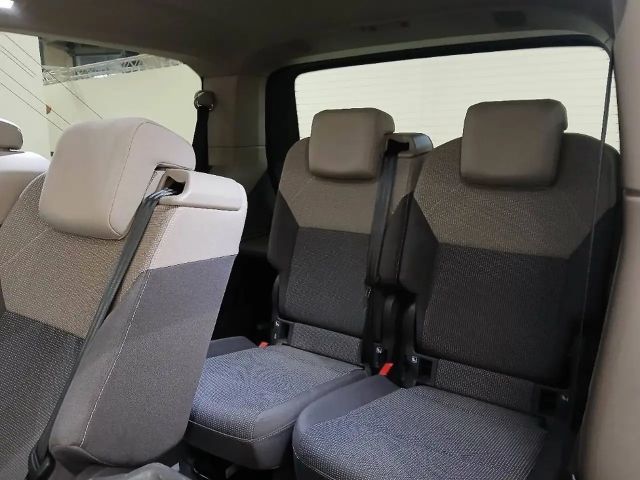 Volkswagen Multivan Lang T7