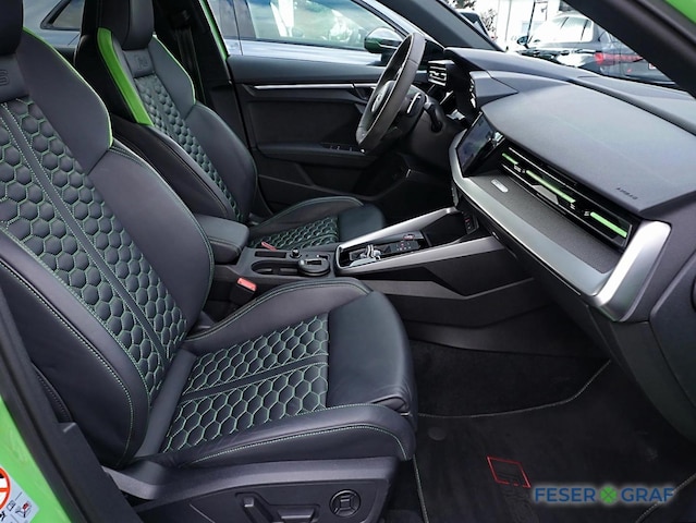 Audi RS3 Quattro S-Tronic Sedan