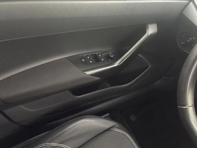 Volkswagen Taigo 1.5 TSI DSG Style