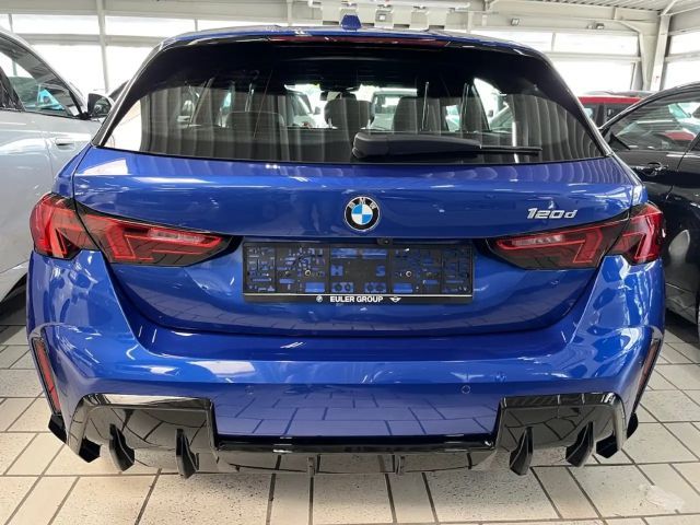 BMW 120 120d M-Sport Sedan