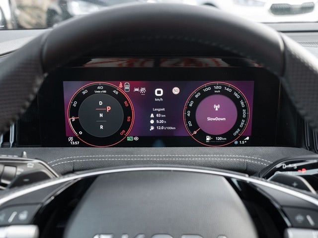 Skoda Superb 2.0 TDI Combi Sportline