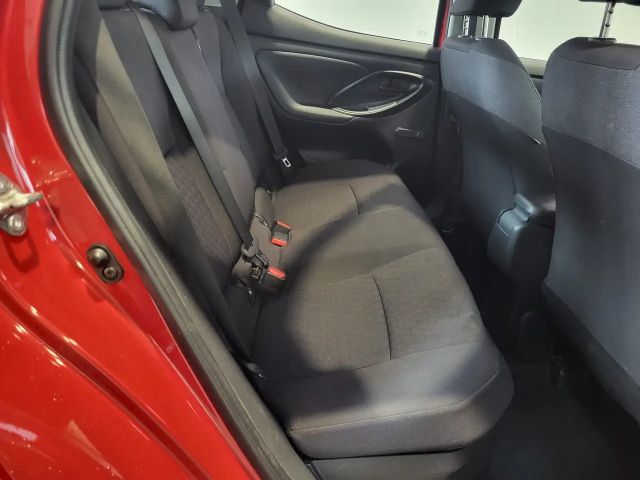 Toyota Yaris Basis Hatchback Hybride