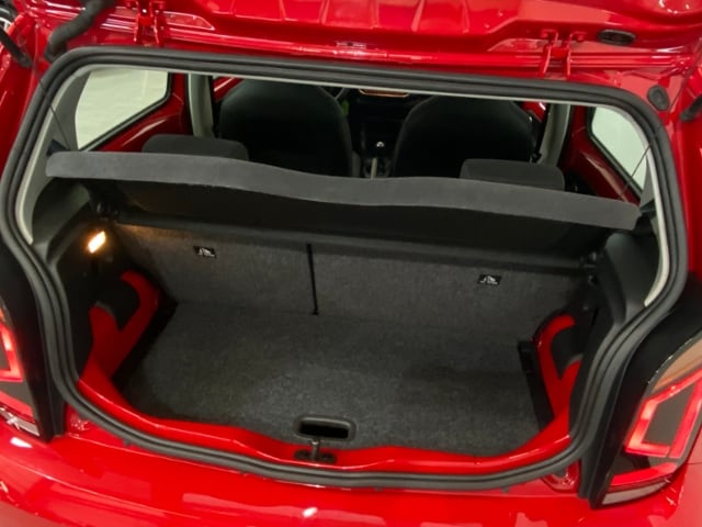 Volkswagen up! Move up!