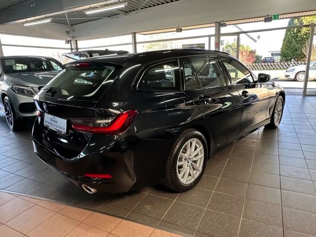 BMW 320 320d Touring xDrive